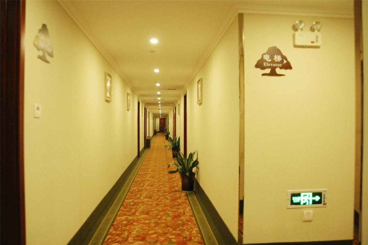 Greentree Inn Tianjin West Railway Station Stage Hotel Exterior photo
